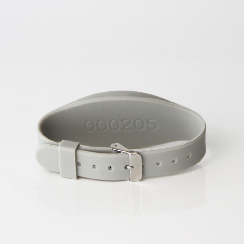 Wholesale Dual Frequency HF & UHF RFID Chip Wristband