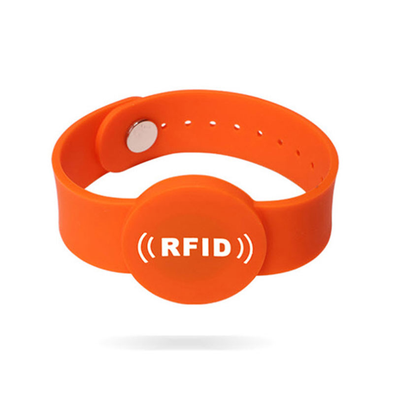Magnetic Lock One Time Use Wristbands Silicone RFID Bracelets