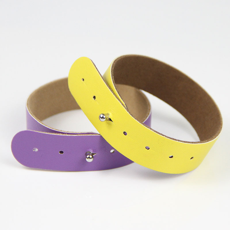 Customized Color LF/HF/UHF RFID Adjustable Leather Bracelet