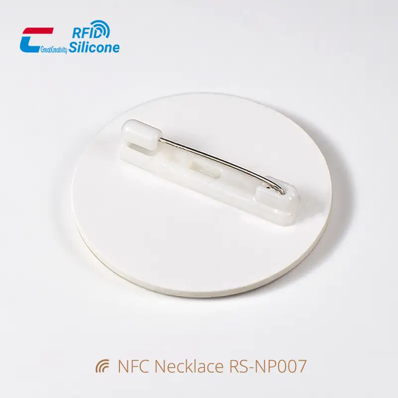 PVC NFC Pin Tags NTAG213 Logo & QR Code Badges