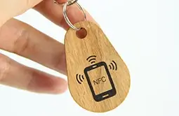 the  wooden nfc tag keychain has clear pattern and smooth edges