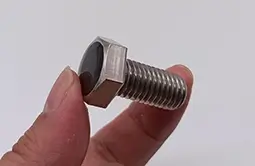 rfid screw tag is made of stainless steel, sturdy and durable