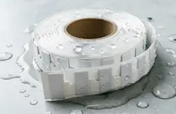 uhf flexible anti-metal tag is pet surfaces, waterproof 